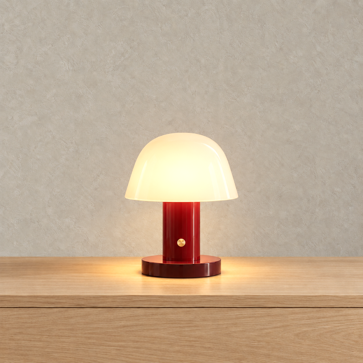 Cesarno red + deep red table lamp glowing warmly with stepless touch dimming