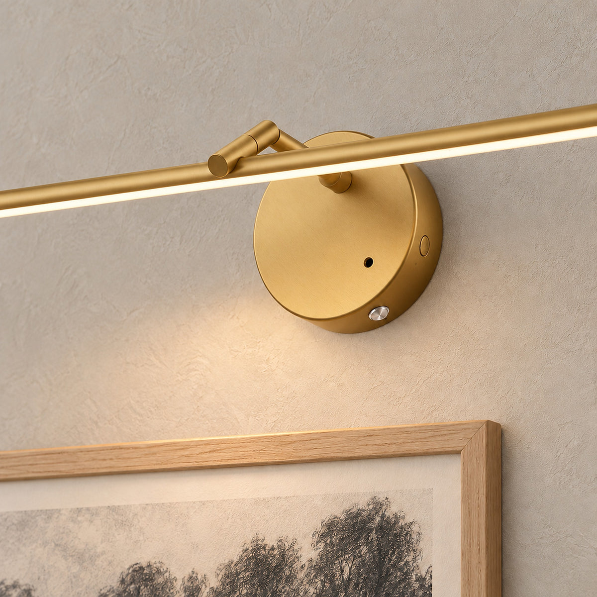 Nolesira gold LED wall sconce close up on the round mounting base and slim edge #color_gold